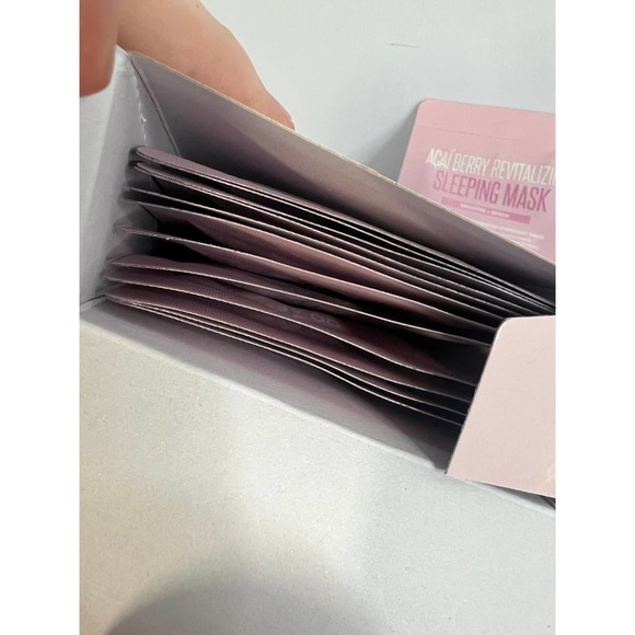 Soo'ae Acai Berry Revitalizing Sleep Masks - 12 Pack - Free Shipping - Picture 2 of 2